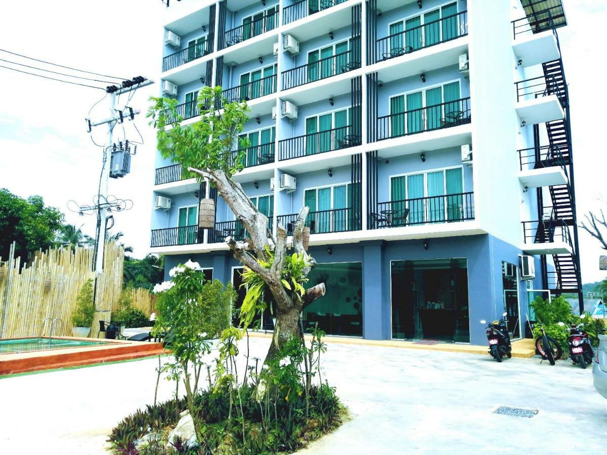 The Beach At Klong Muang Екстер'єр фото